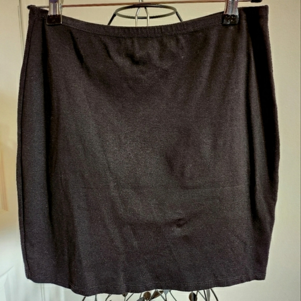 Pull on mini skirt